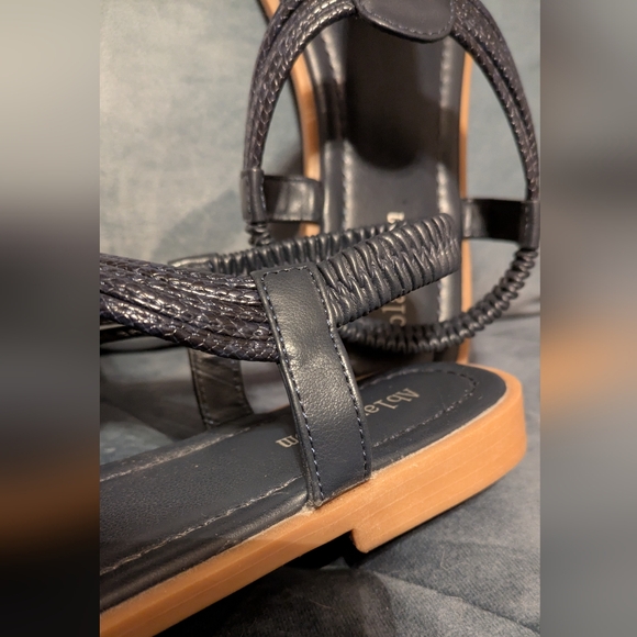 Dark Blue Strappy Sandals With Gum Sole. - Picture 6 of 8